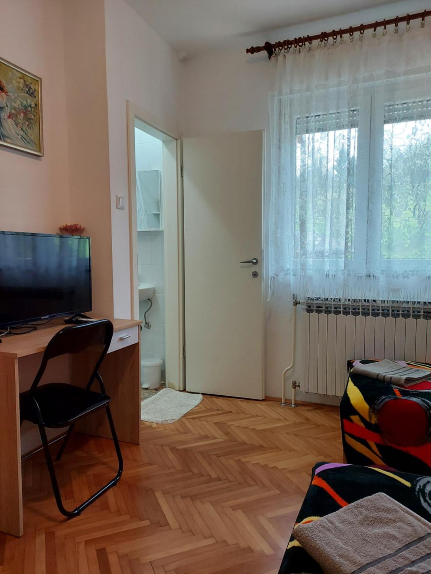 Elena Rooms Pasjak Exterior photo